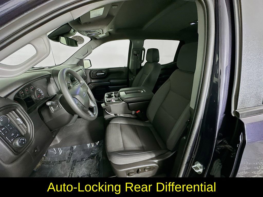 Used 2023 Chevrolet Silverado 1500 Custom Trail Boss w/ LPO, Dark Essentials Package image 28