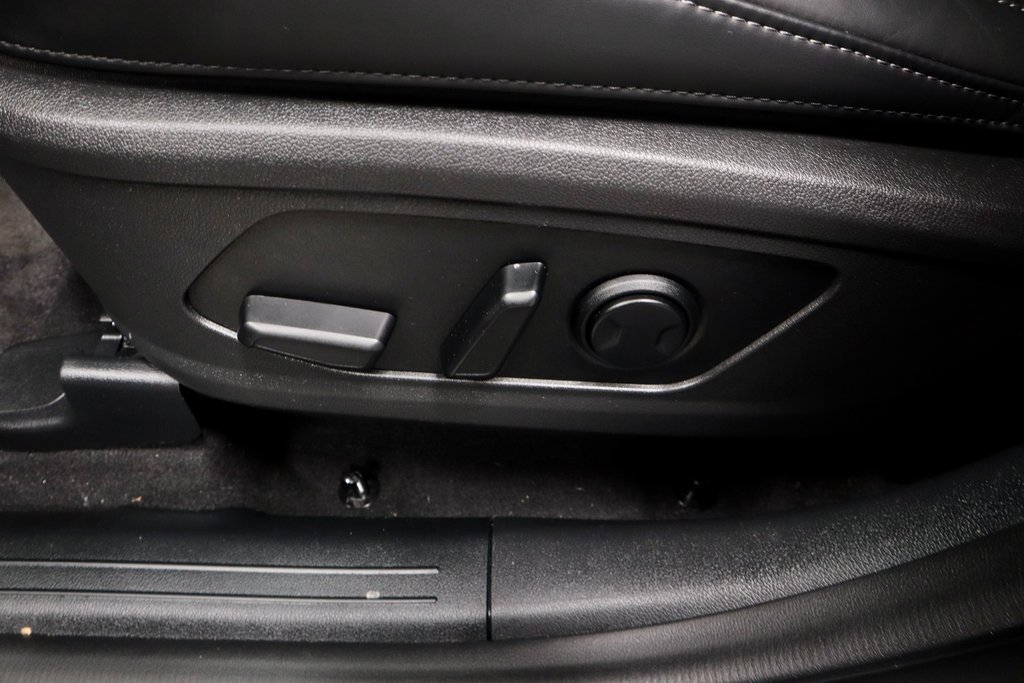 Used 2025 Kia Sorento EX image 26