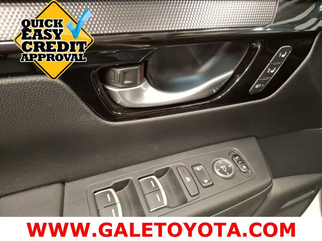 Used 2024 Honda CR-V Sport Touring image 13