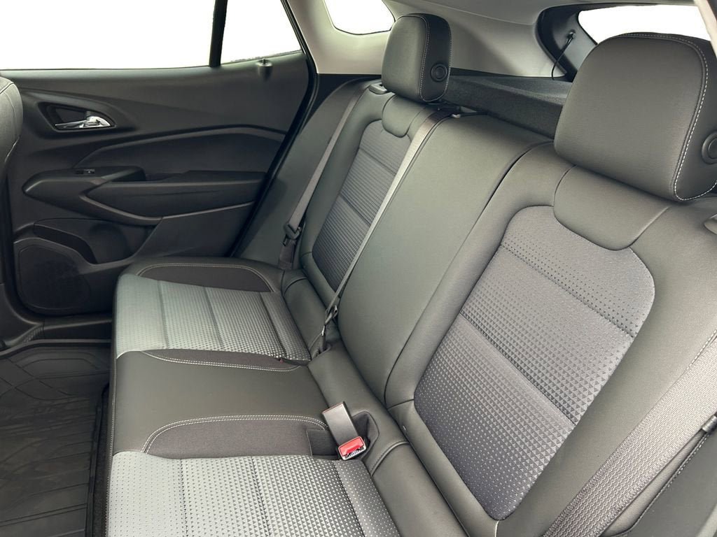 New 2026 Chevrolet Trax LT w/ Driver Confidence Package FWD image 16