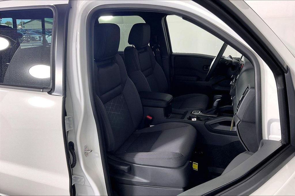New 2026 Nissan Frontier SV w/ All-Weather Content Package image 43