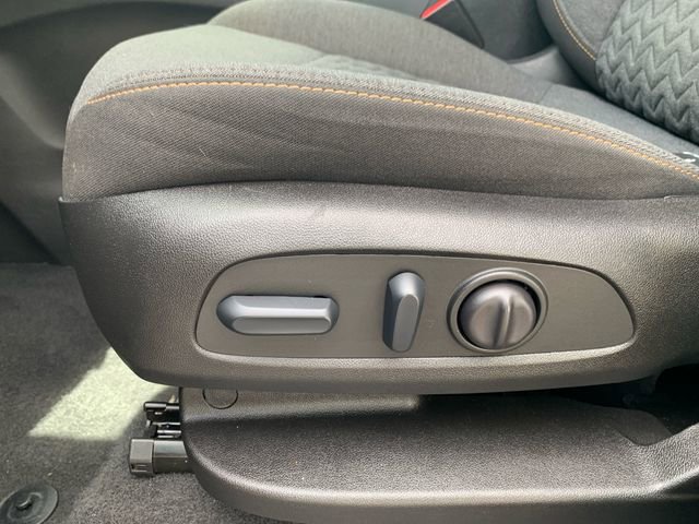 Used 2022 Chevrolet Equinox LT image 42