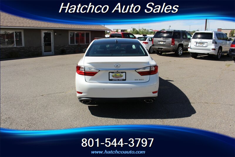 Used 2018 Lexus ES 350 w/ Navigation System Package FWD image 3