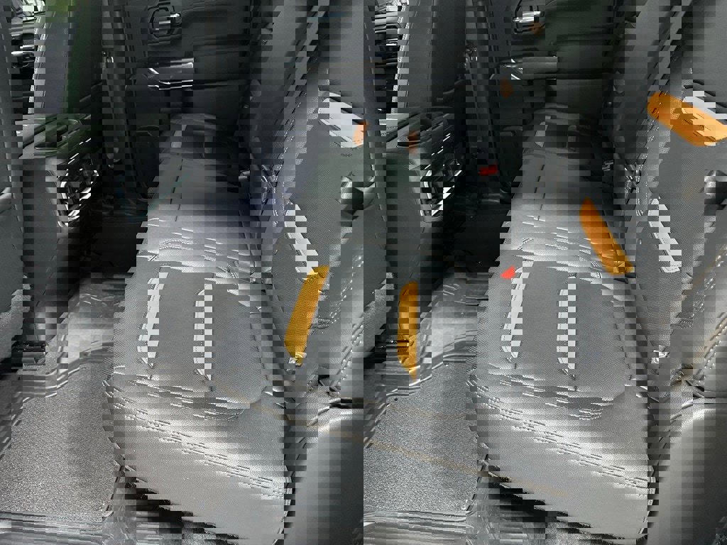 Used 2022 GMC Sierra 2500 AT4 image 45