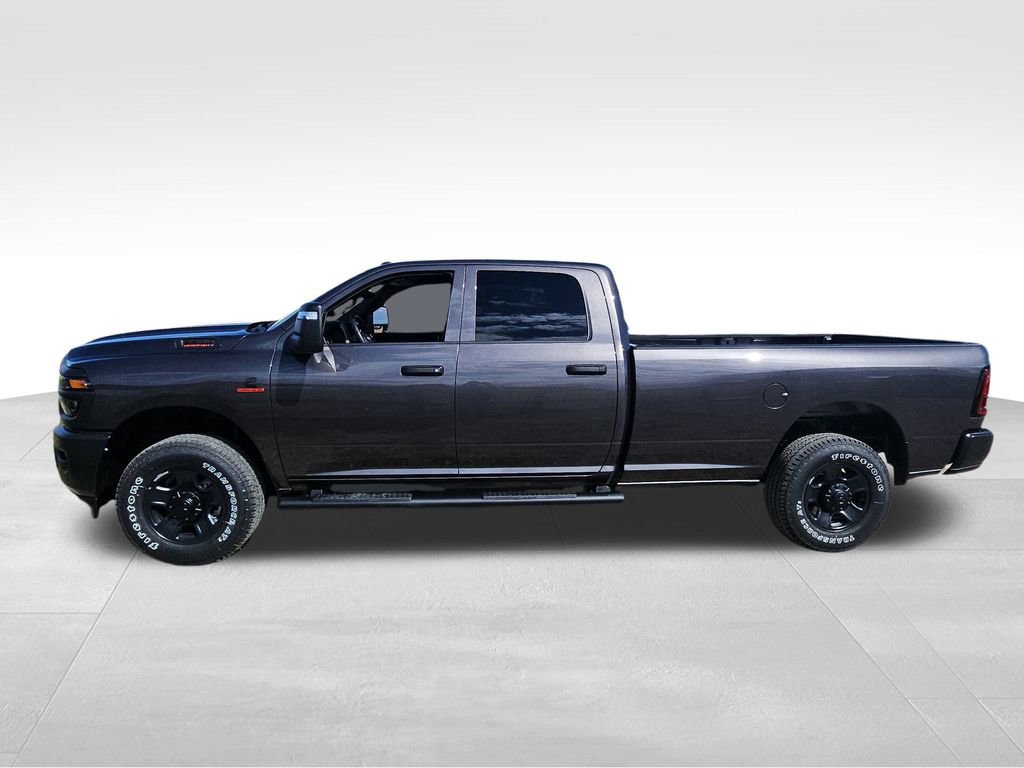 Used 2026 RAM 3500 Tradesman AWD/4WD image 16