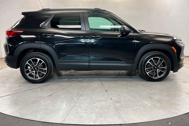 Used 2024 Chevrolet TrailBlazer LT FWD image 7