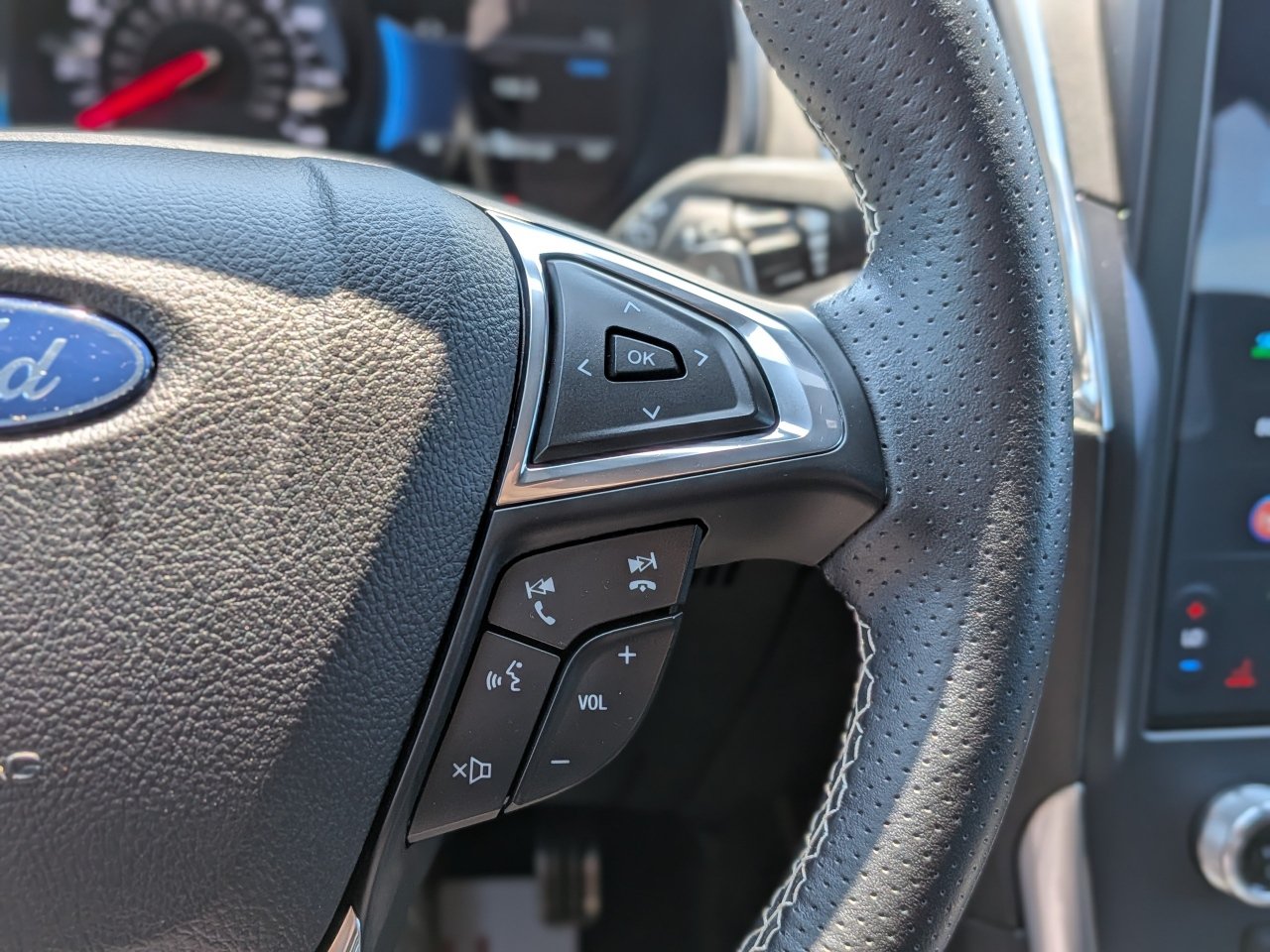 Certified 2022 Ford Edge ST AWD/4WD image 31