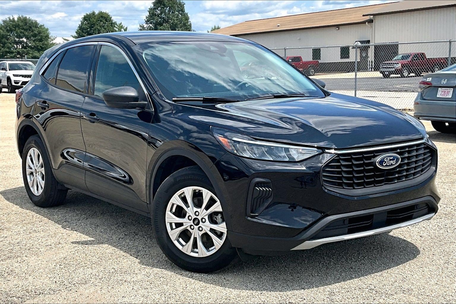 Used 2023 Ford Escape Active AWD/4WD image 36