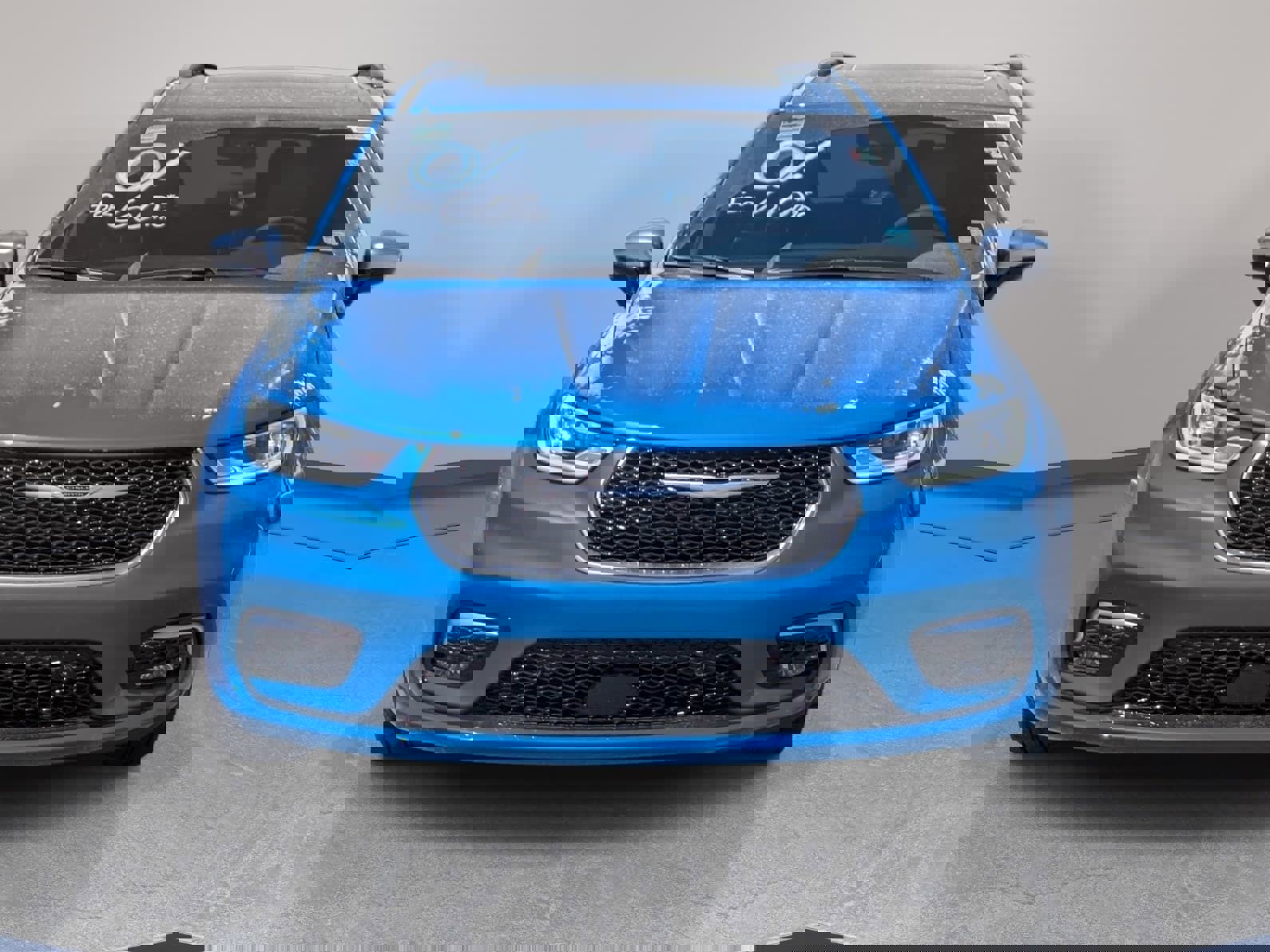 New 2026 Chrysler Pacifica Pinnacle FWD image 2