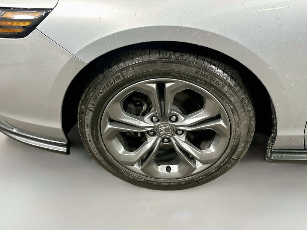 Used 2024 Honda Accord EX image 8