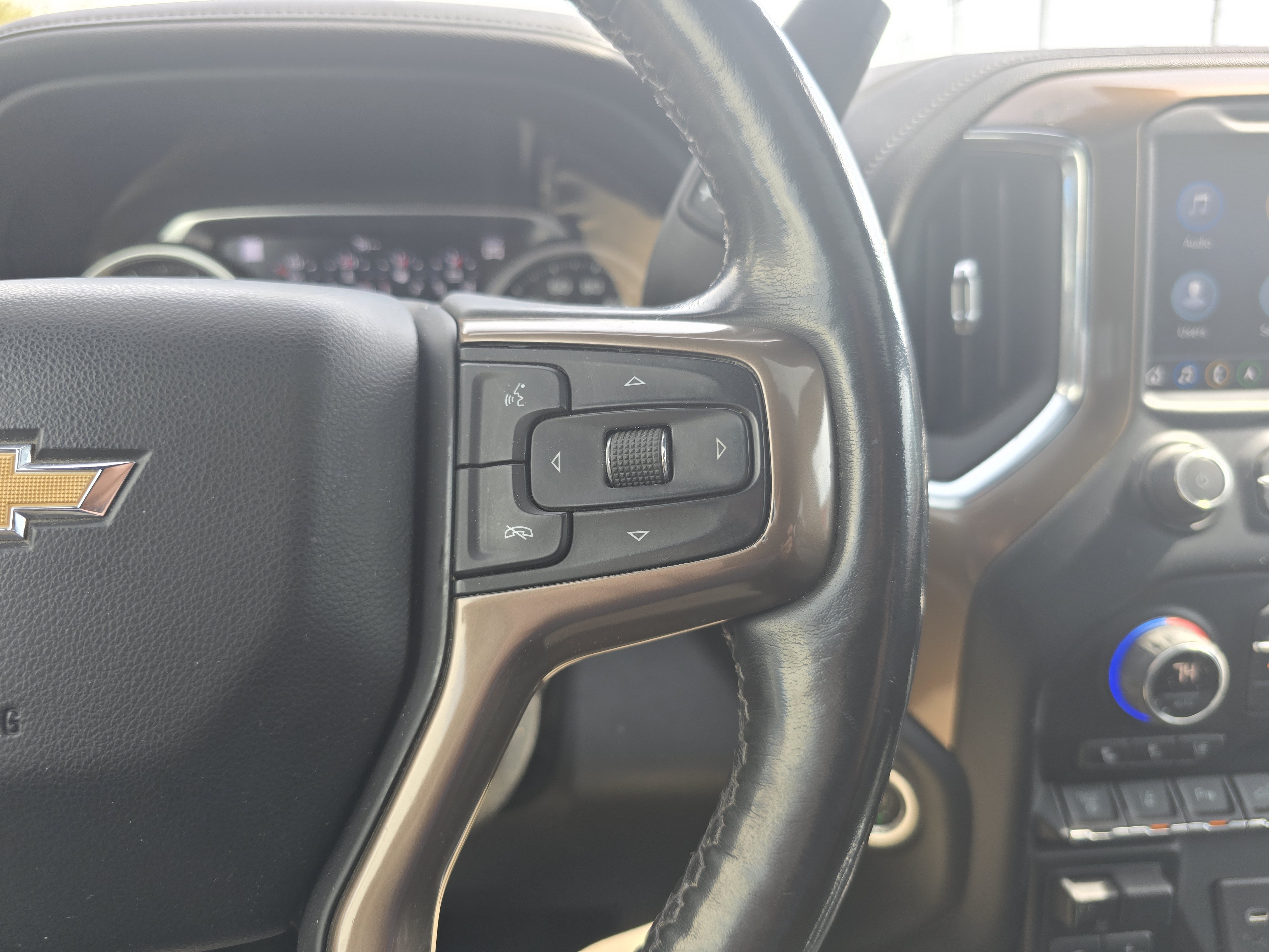 Used 2022 Chevrolet Silverado 2500 High Country w/ Z71 Off-Road Package AWD/4WD image 21