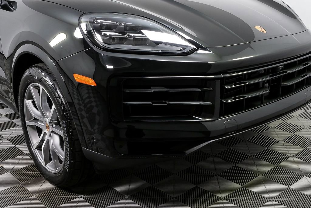 New 2026 Porsche Cayenne image 40