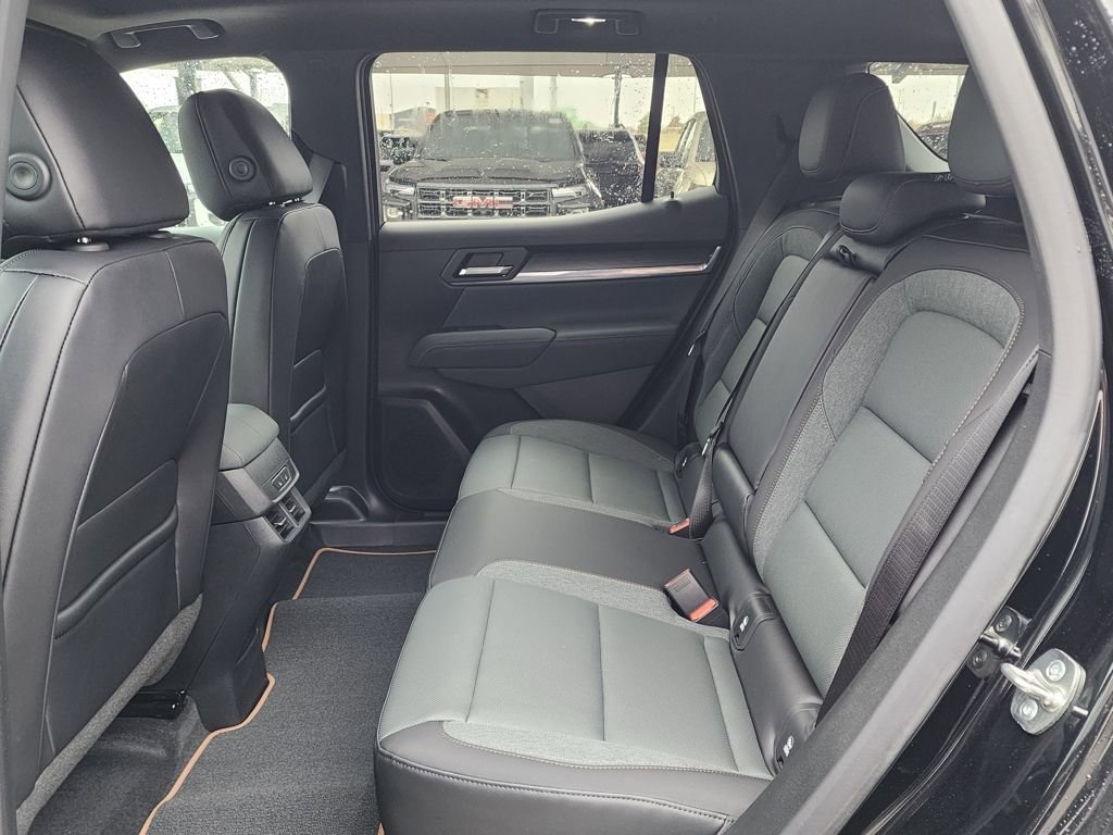 New 2026 GMC Terrain AT4 w/ Convenience Package III image 44