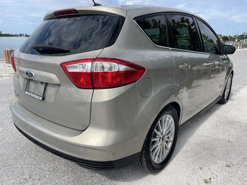 Used 2015 Ford C-MAX Energi SEL w/ Equipment Group 302A FWD image 6