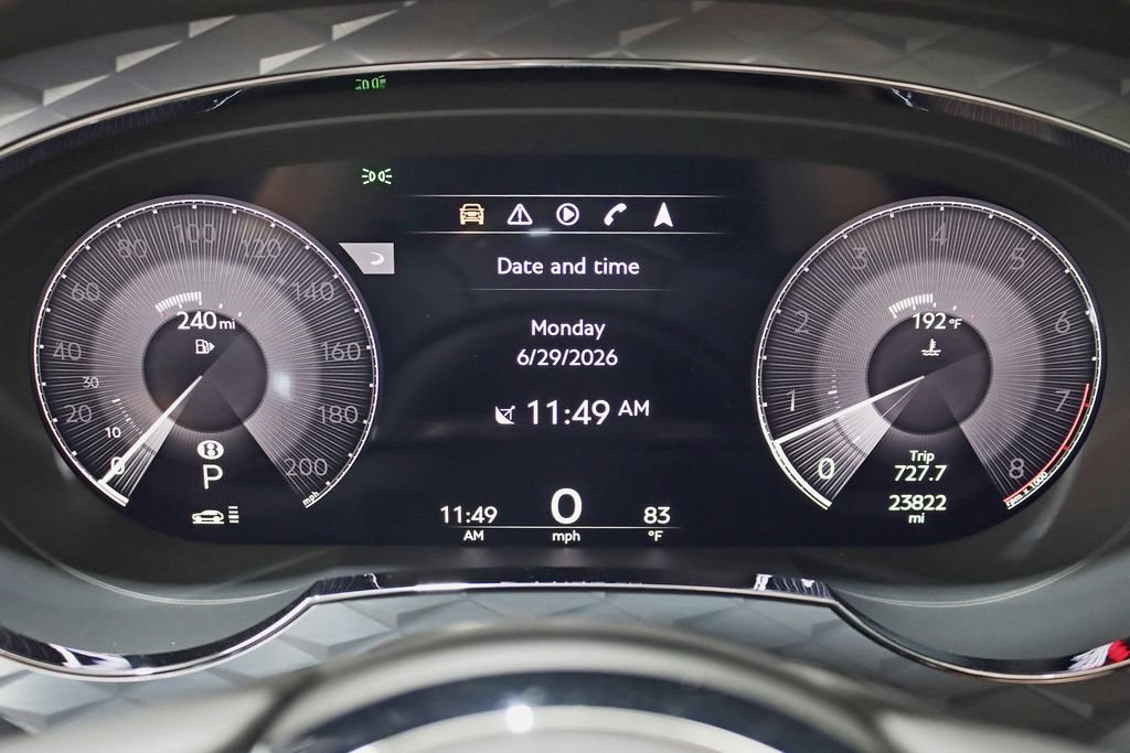 Used 2023 Bentley Bentayga AWD/4WD image 15