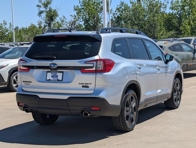 Used 2025 Subaru Ascent Bronze Edition AWD/4WD image 3
