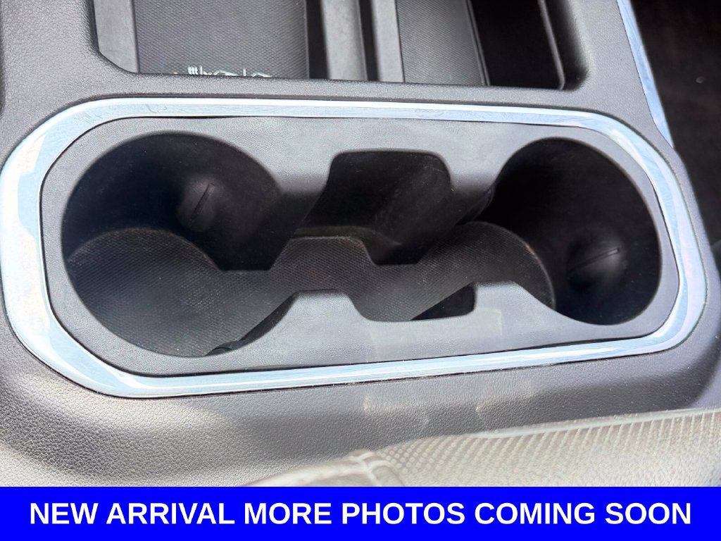 Used 2019 Chevrolet Silverado 1500 High Country w/ Technology Package AWD/4WD image 28