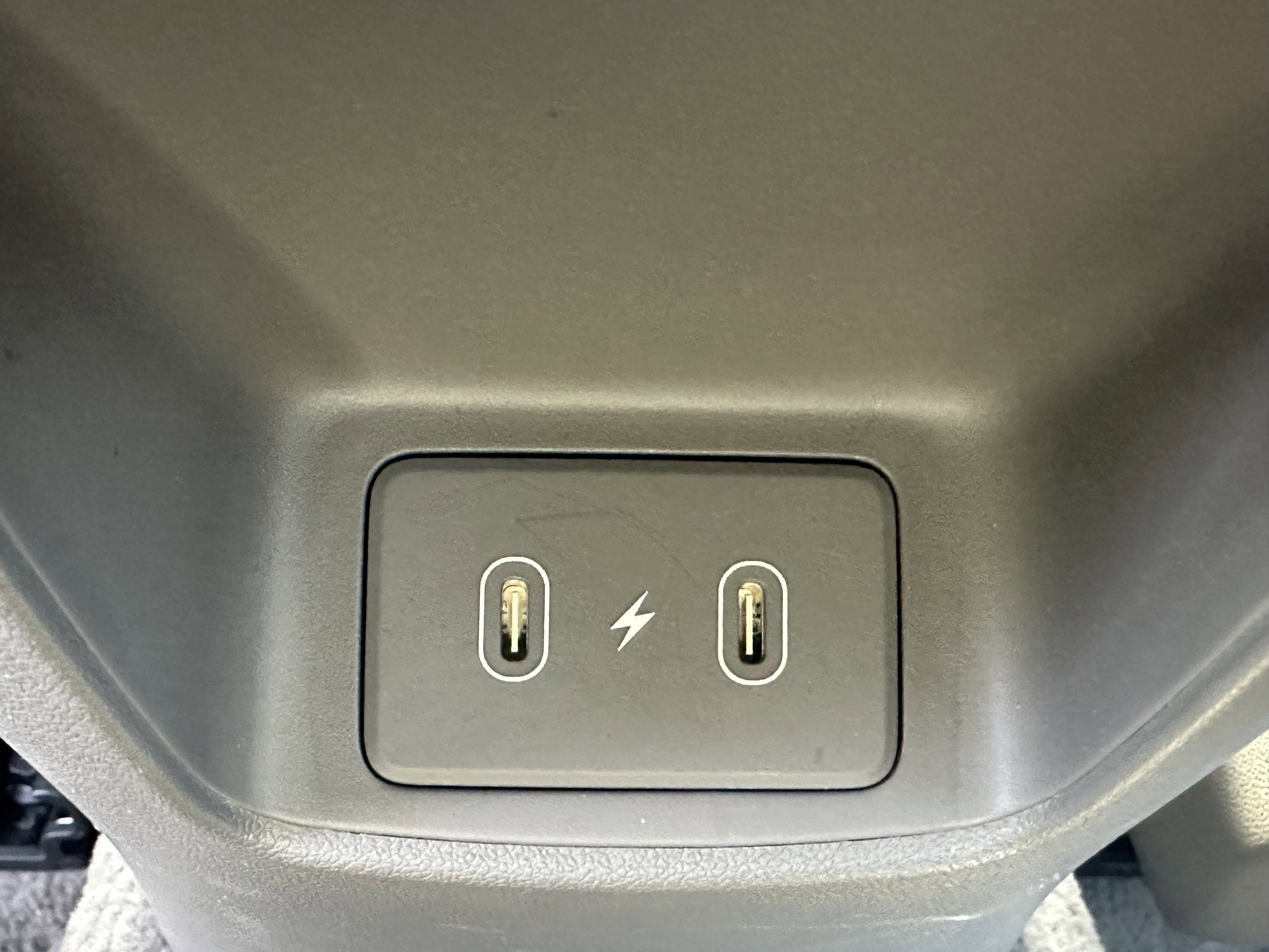 Used 2024 Hyundai Elantra SEL FWD image 22
