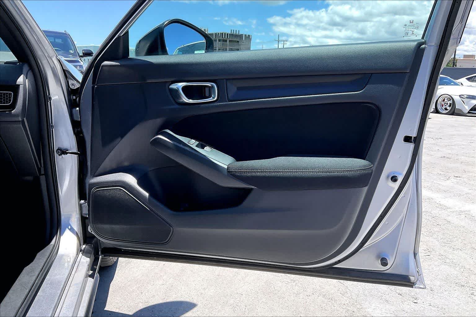 Used 2022 Honda Civic Sport image 28