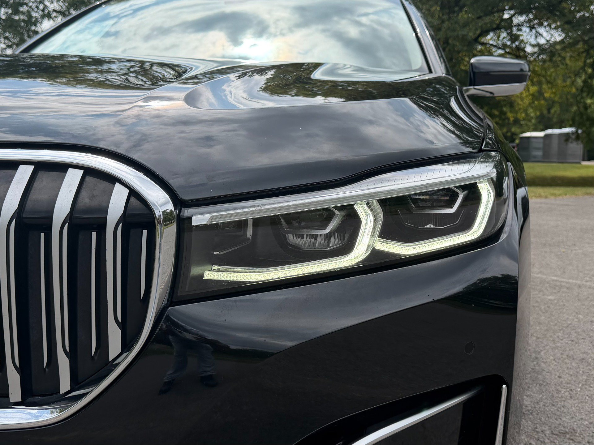 Used 2021 BMW 740i RWD image 15