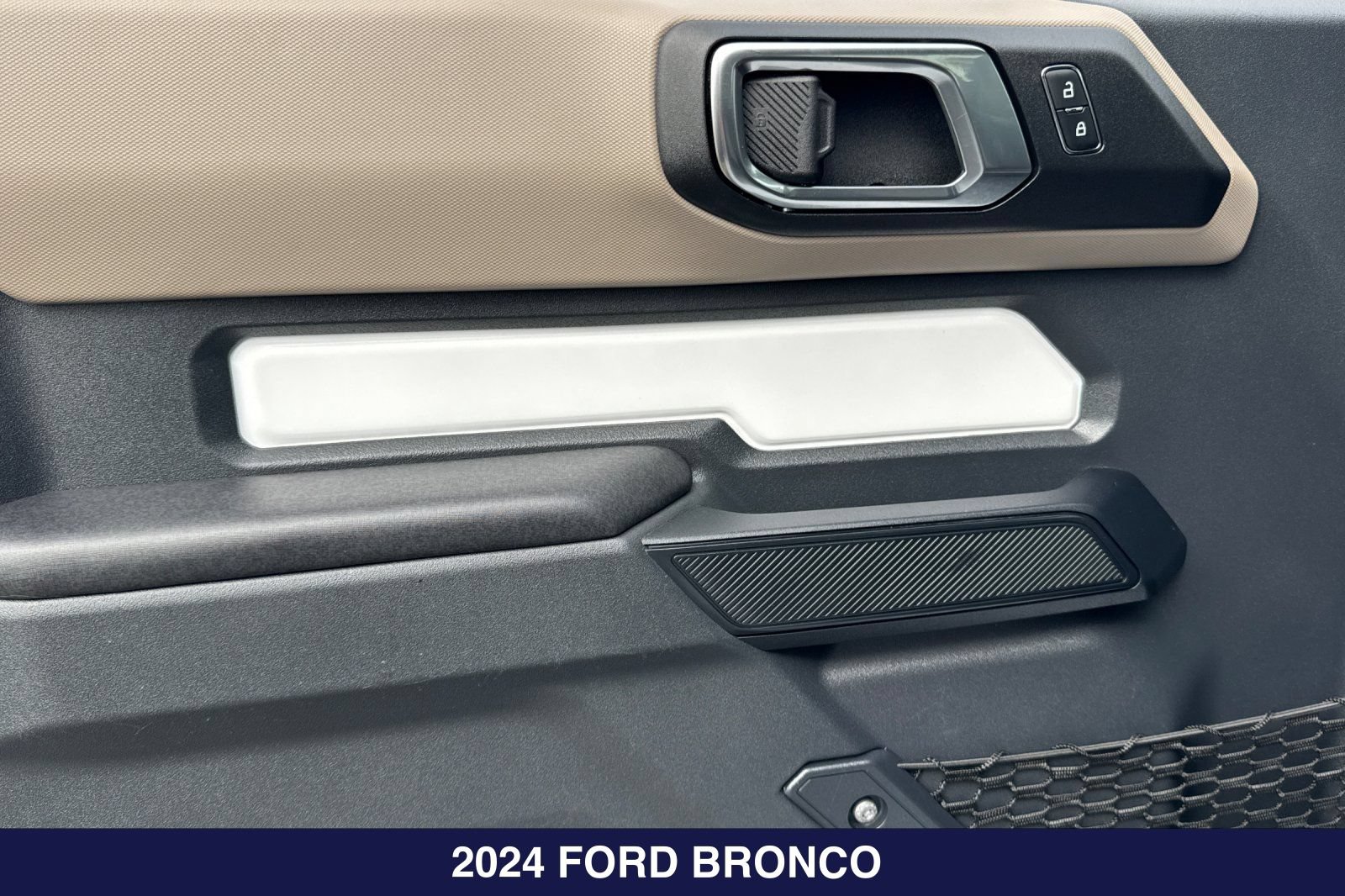 Used 2024 Ford Bronco Big Bend AWD/4WD image 12