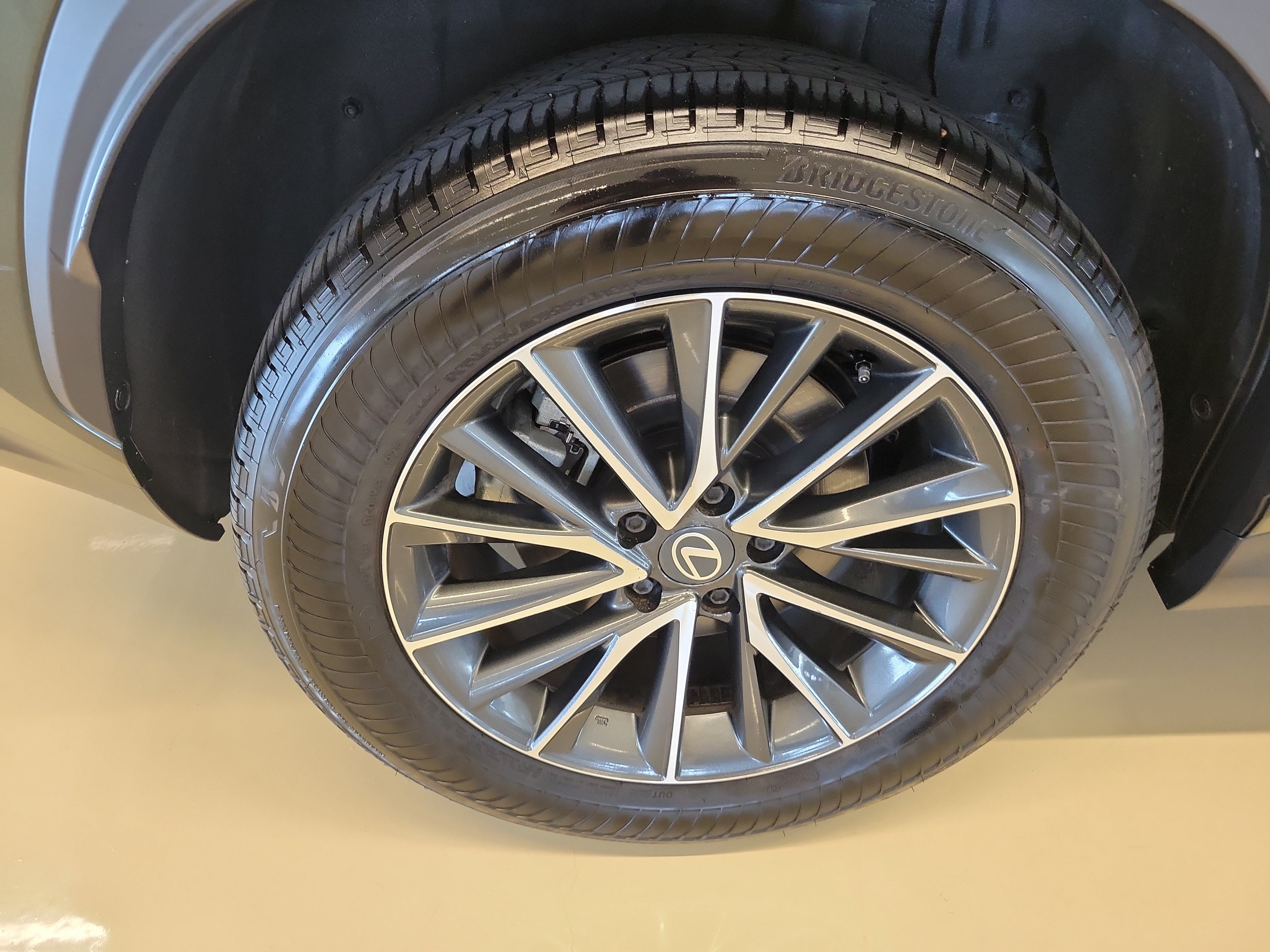 Used 2026 Lexus NX 350 AWD w/ Cold Area Package image 10