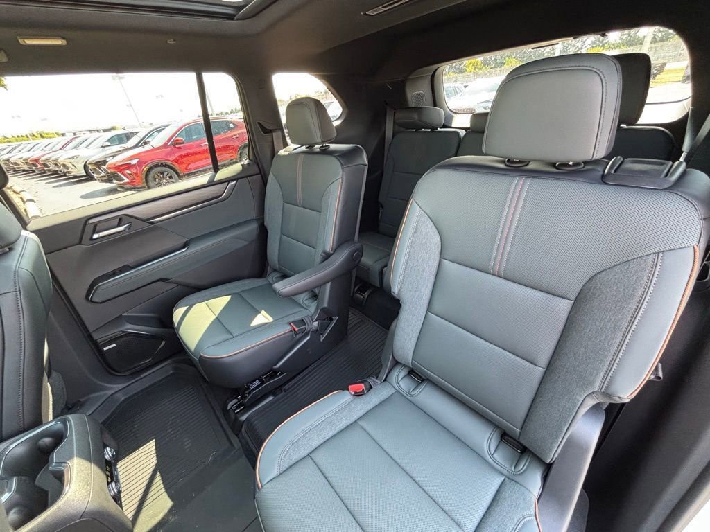 New 2026 GMC Acadia AT4 w/ Super Cruise Package image 45