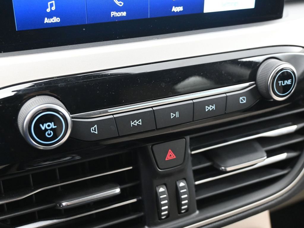 Certified 2022 Ford Escape SE w/ Convenience Package image 17