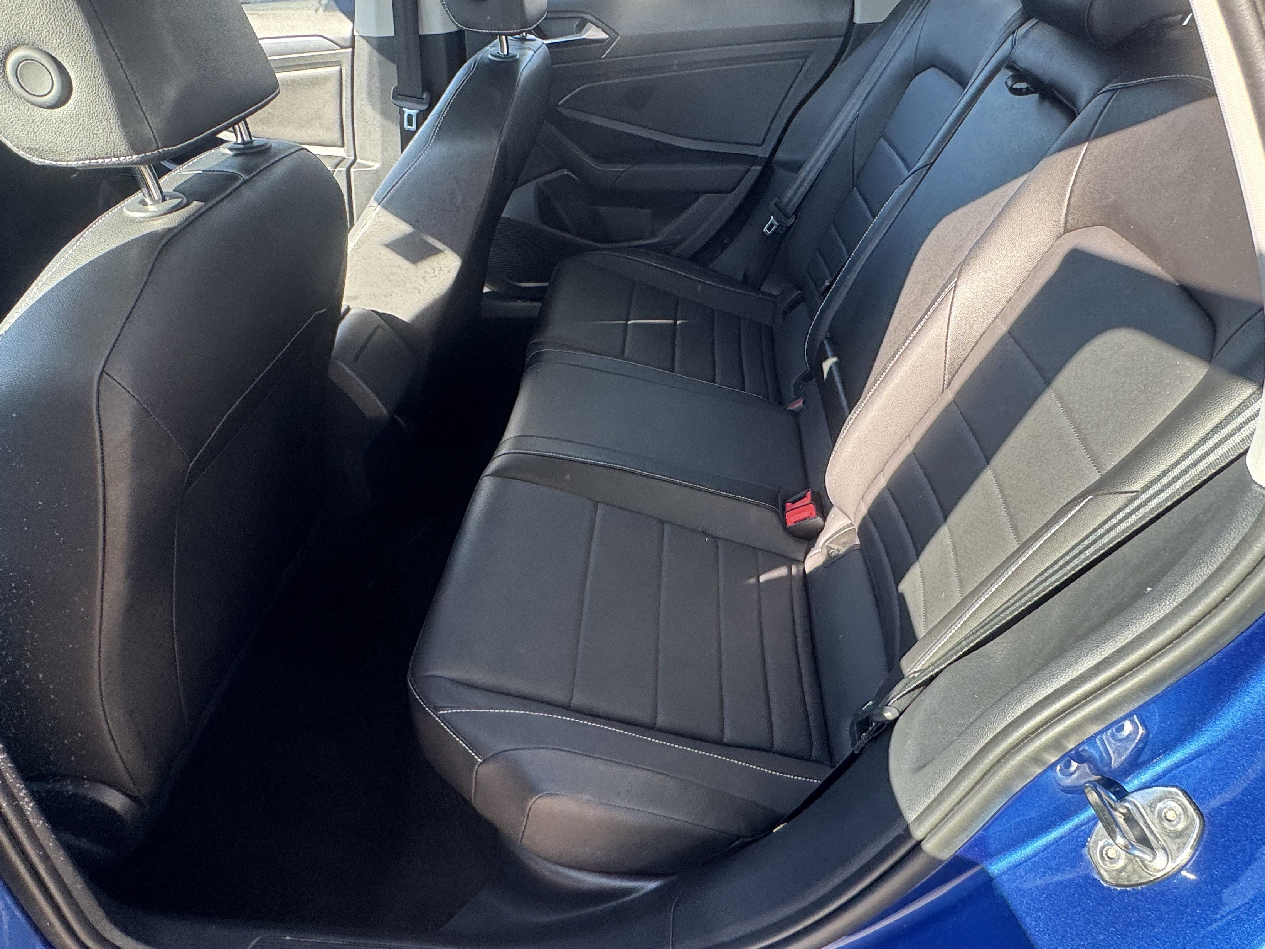 Used 2024 Volkswagen Jetta SE image 11