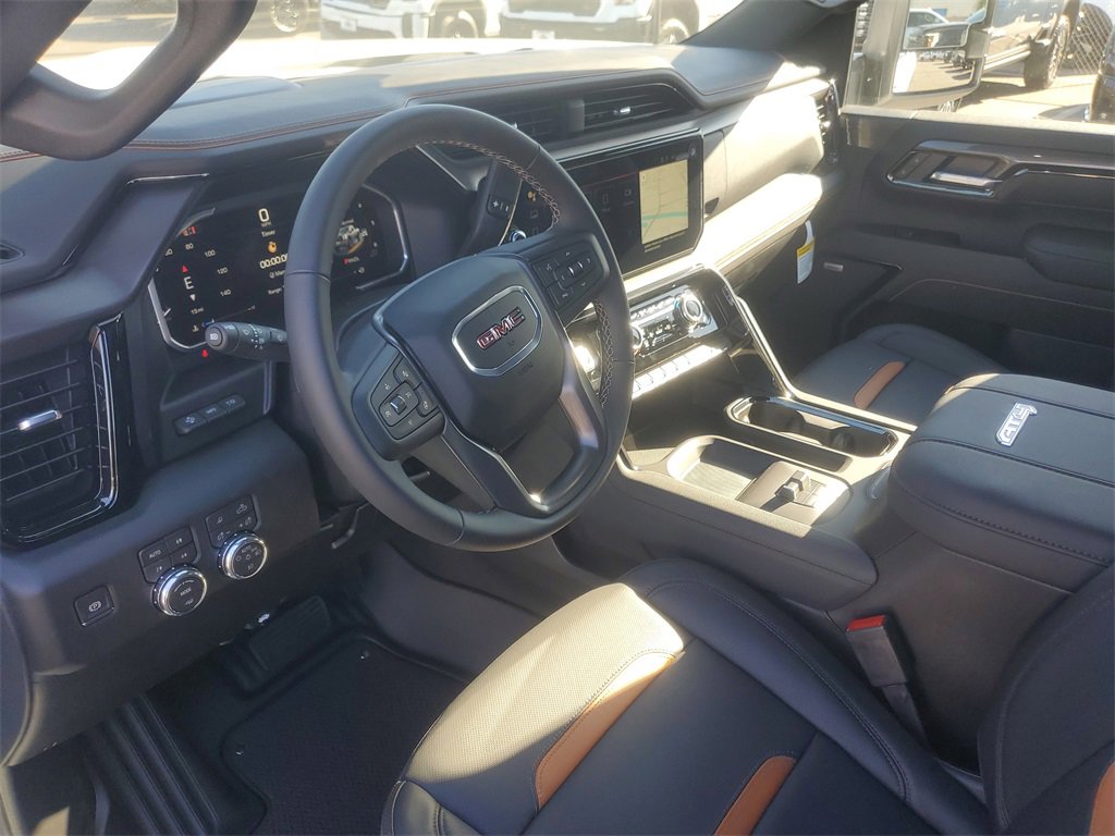 New 2026 GMC Sierra 2500 AT4 w/ AT4 Premium Plus Package image 9