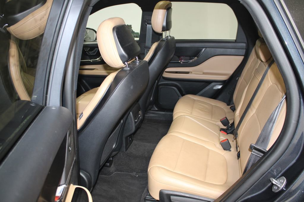 Used 2020 Lincoln Corsair Reserve image 26