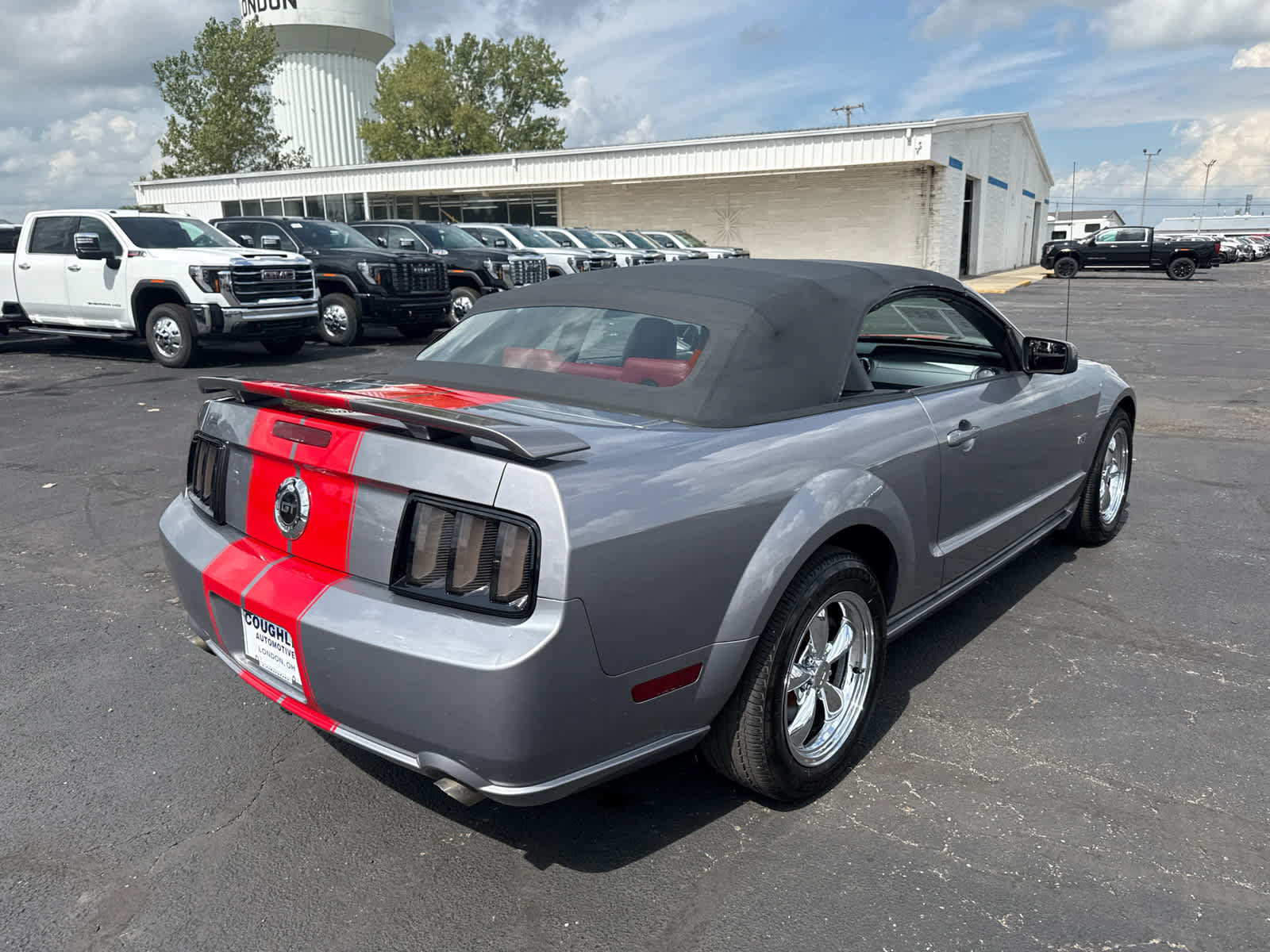 Used 2006 Ford Mustang GT RWD image 27