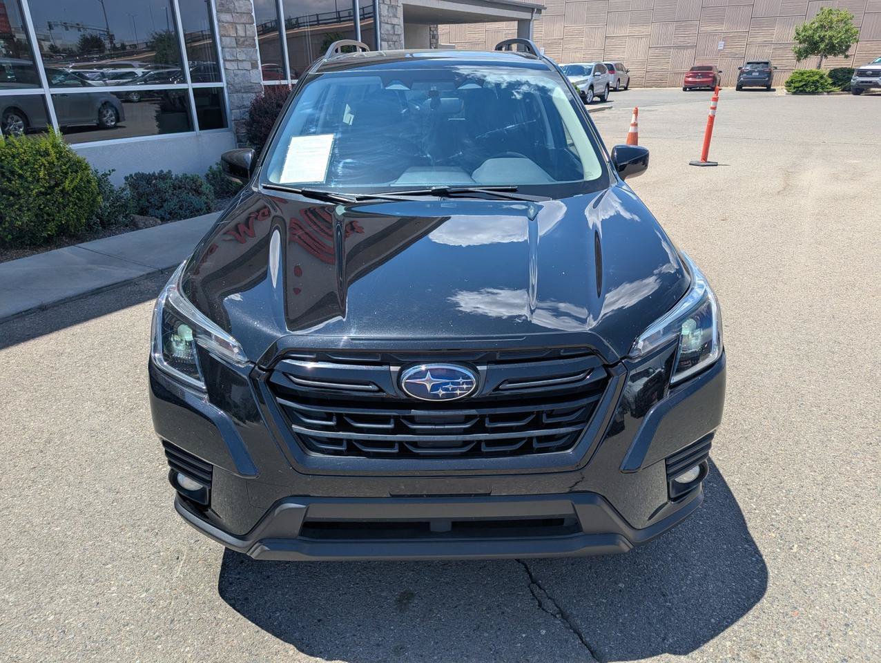 Used 2023 Subaru Forester Premium AWD/4WD image 7
