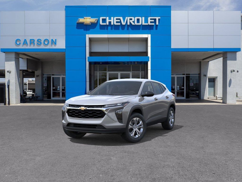 New 2026 Chevrolet Trax LS w/ Driver Confidence Package FWD image 8