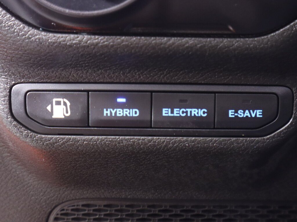 Used 2023 Jeep Wrangler Unlimited w/ Cold Weather Group AWD/4WD image 11