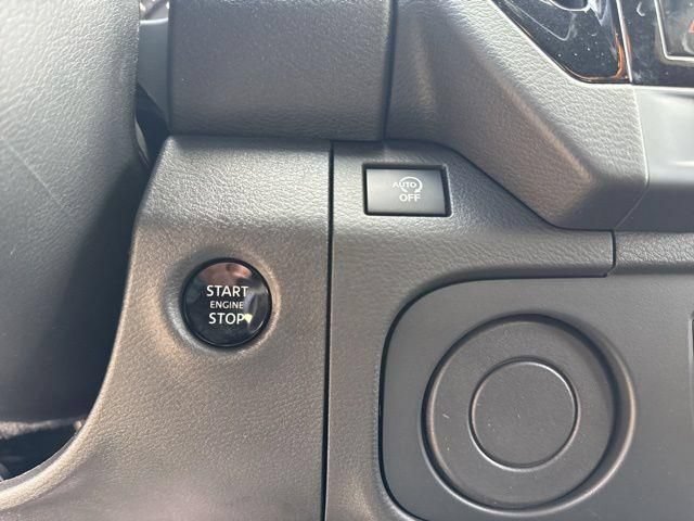 New 2026 Nissan Frontier SV w/ SV Convenience Package RWD image 18