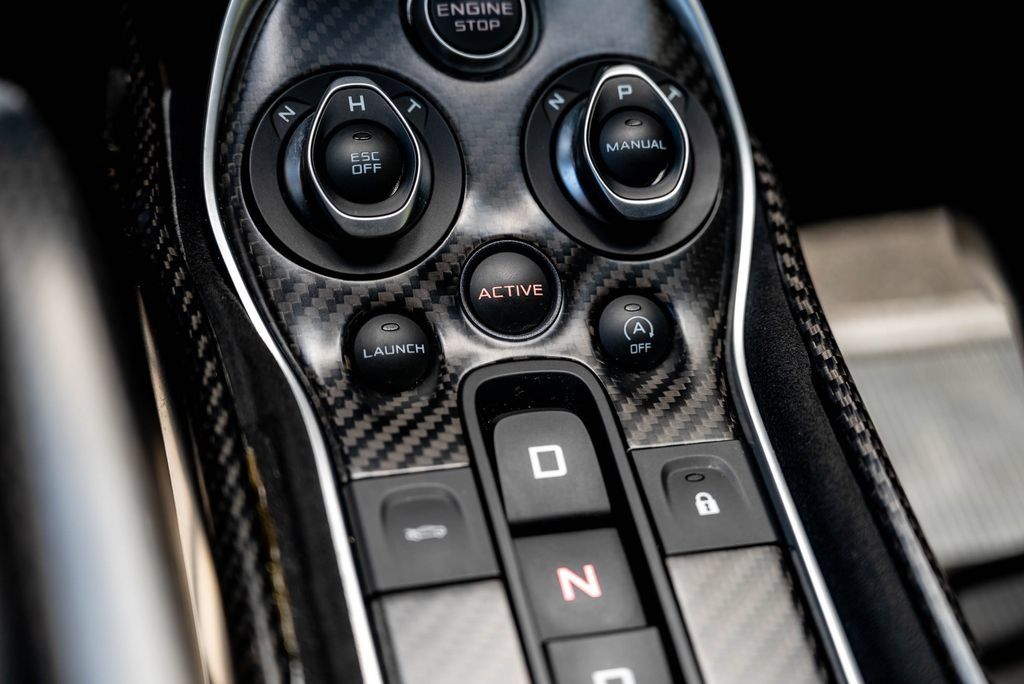 Used 2019 McLaren 600LT RWD image 73