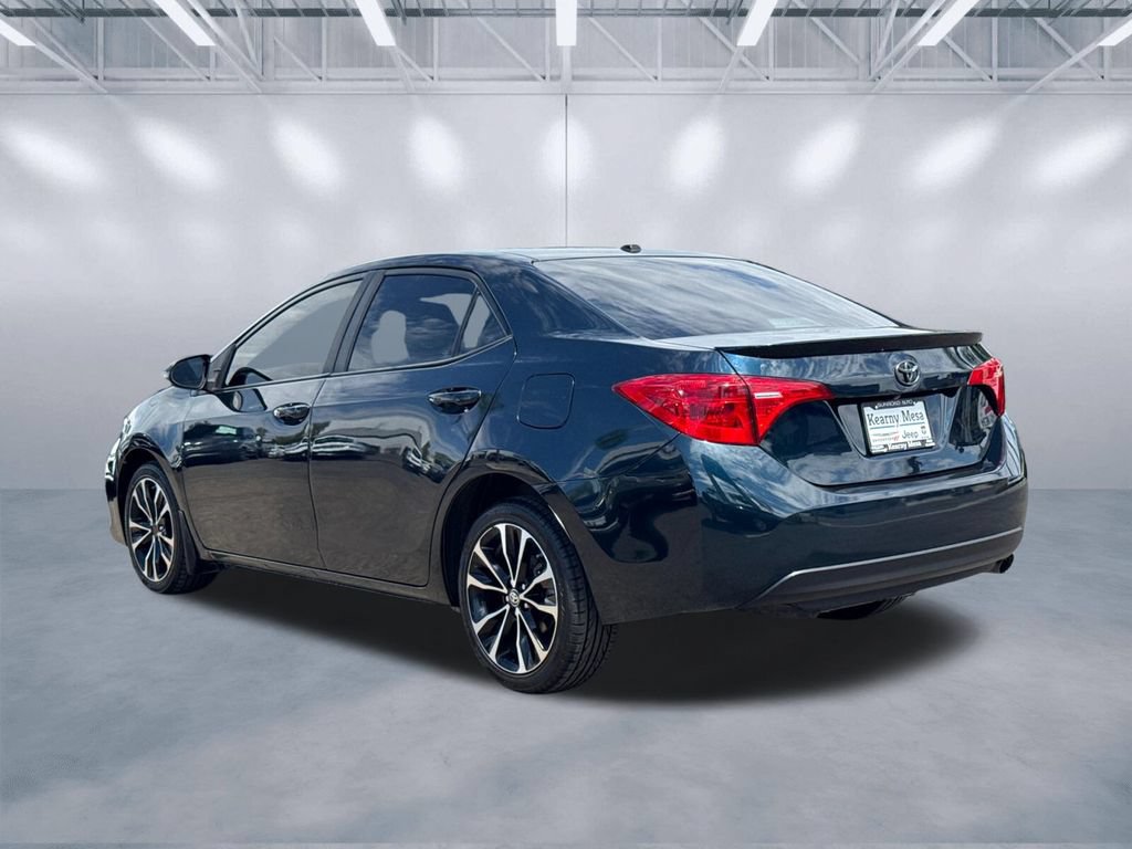 Used 2018 Toyota Corolla SE w/ Carpet Mat Package (TMS) FWD image 4