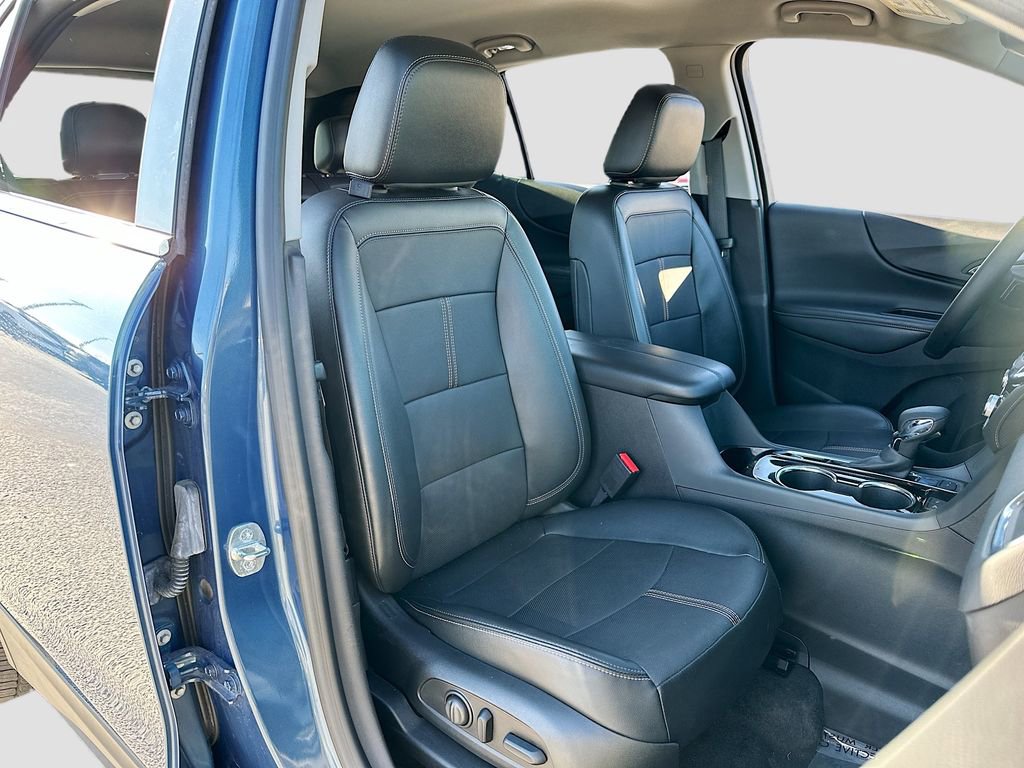 Used 2024 Chevrolet Equinox Premier image 28