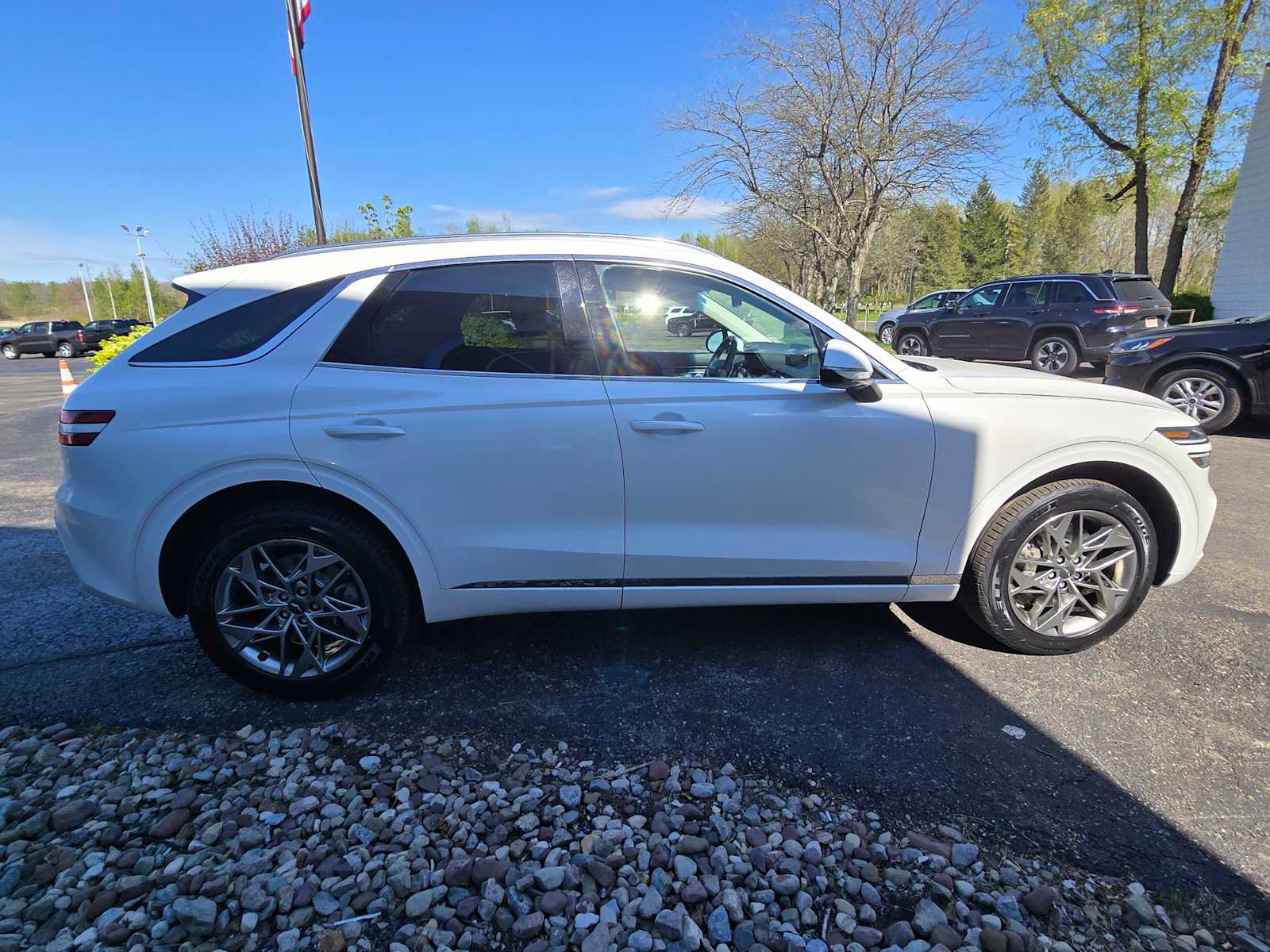 Used 2025 Genesis GV70 2.5T AWD/4WD image 7