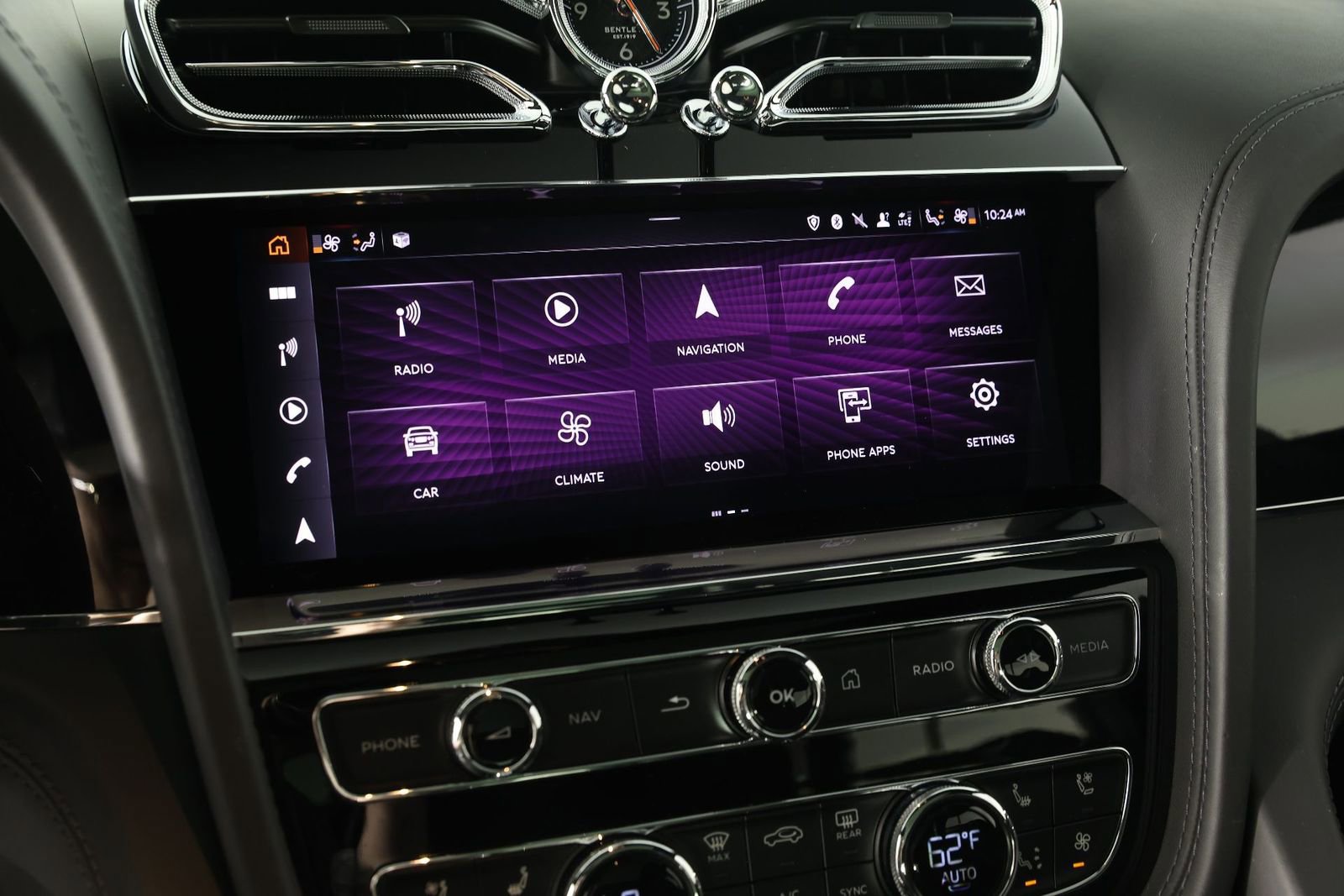 Used 2023 Bentley Bentayga image 22