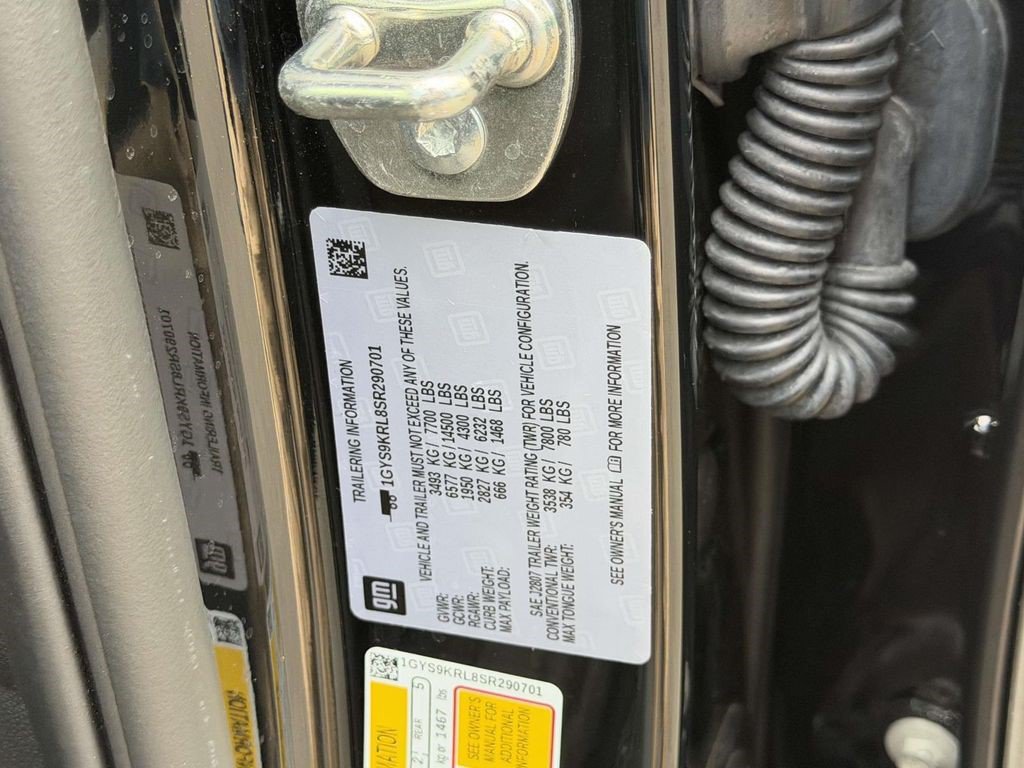 Certified 2025 Cadillac Escalade ESV Premium Luxury AWD/4WD image 13