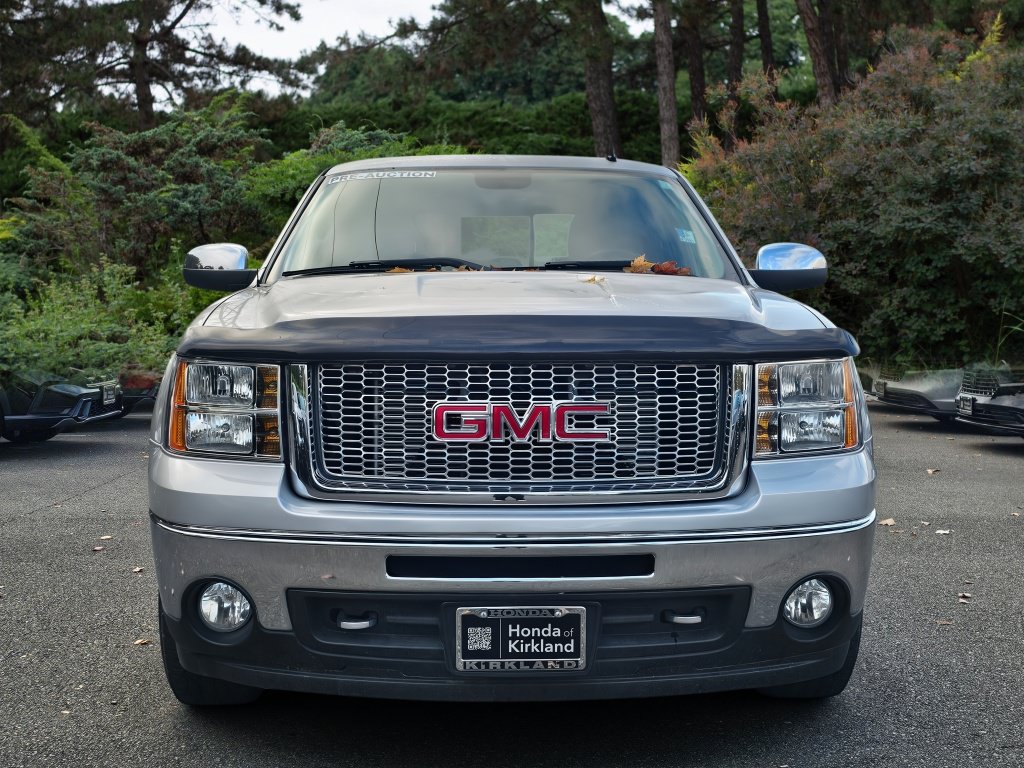 Used 2011 GMC Sierra 1500 SLT w/ Chrome Essentials Package AWD/4WD image 2