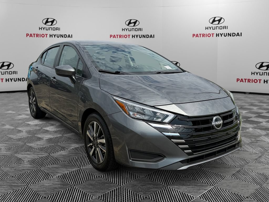 Used 2025 Nissan Versa SV FWD 360° Tour