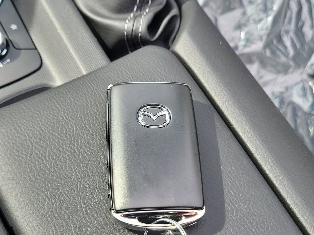 New 2026 MAZDA MX-5 Miata RF Grand Touring RWD image 34