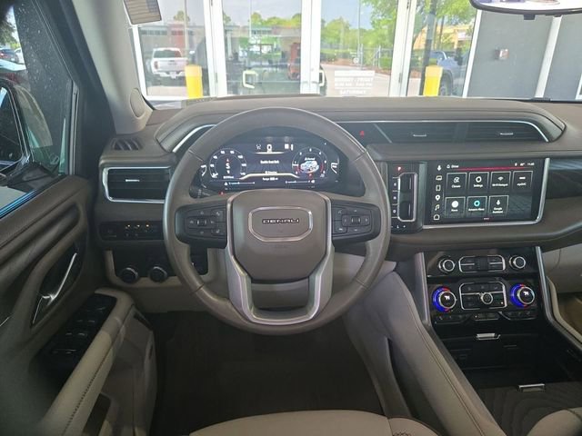 Certified 2022 GMC Yukon Denali w/ Denali Premium Package image 12