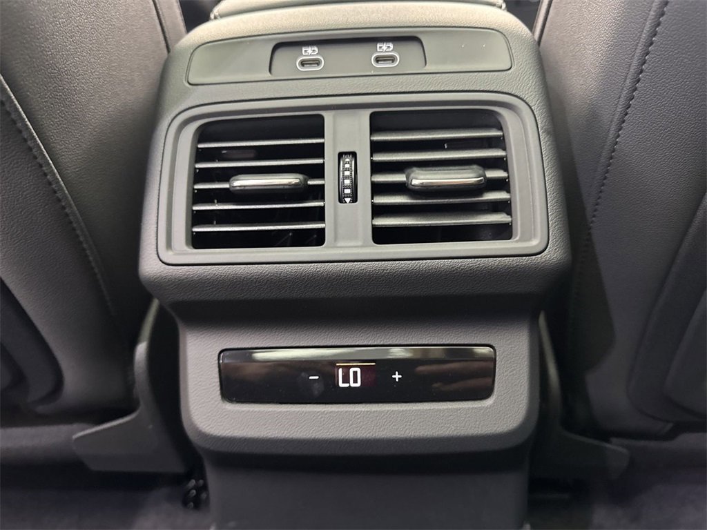 New 2025 Audi Q5 Premium Plus image 25