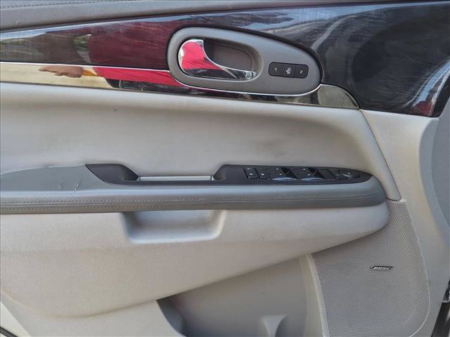 Used 2016 Buick Enclave Leather FWD image 11