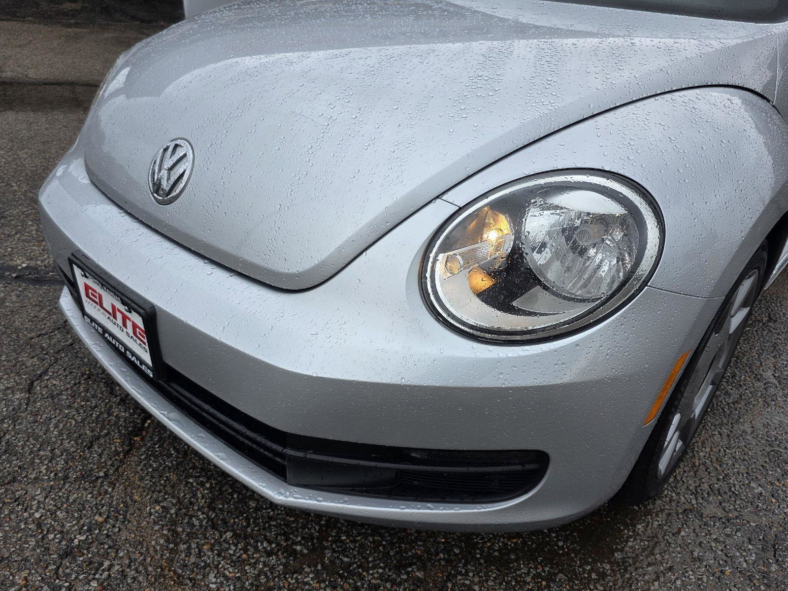 Used 2014 Volkswagen Beetle 2.5 FWD image 33