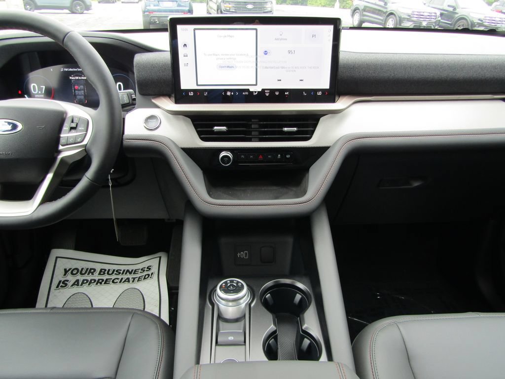 New 2026 Ford Explorer Active w/ Active Comfort Package AWD/4WD image 13